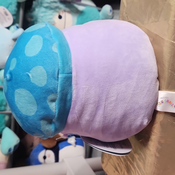 Squishmallows PYLE mushroom 8" - Picture 3 of 3